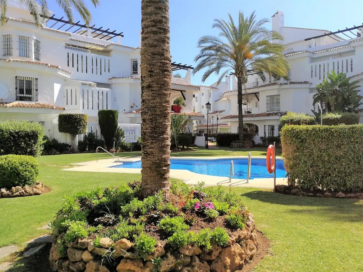 شقة ماربيا  في Los Naranjos Puerto Banus I 0*,  إسبانيا