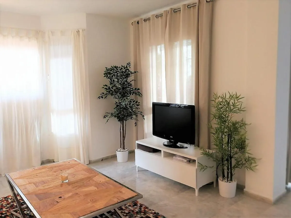 شقة ماربيا  في Los Naranjos Puerto Banus I 0*,